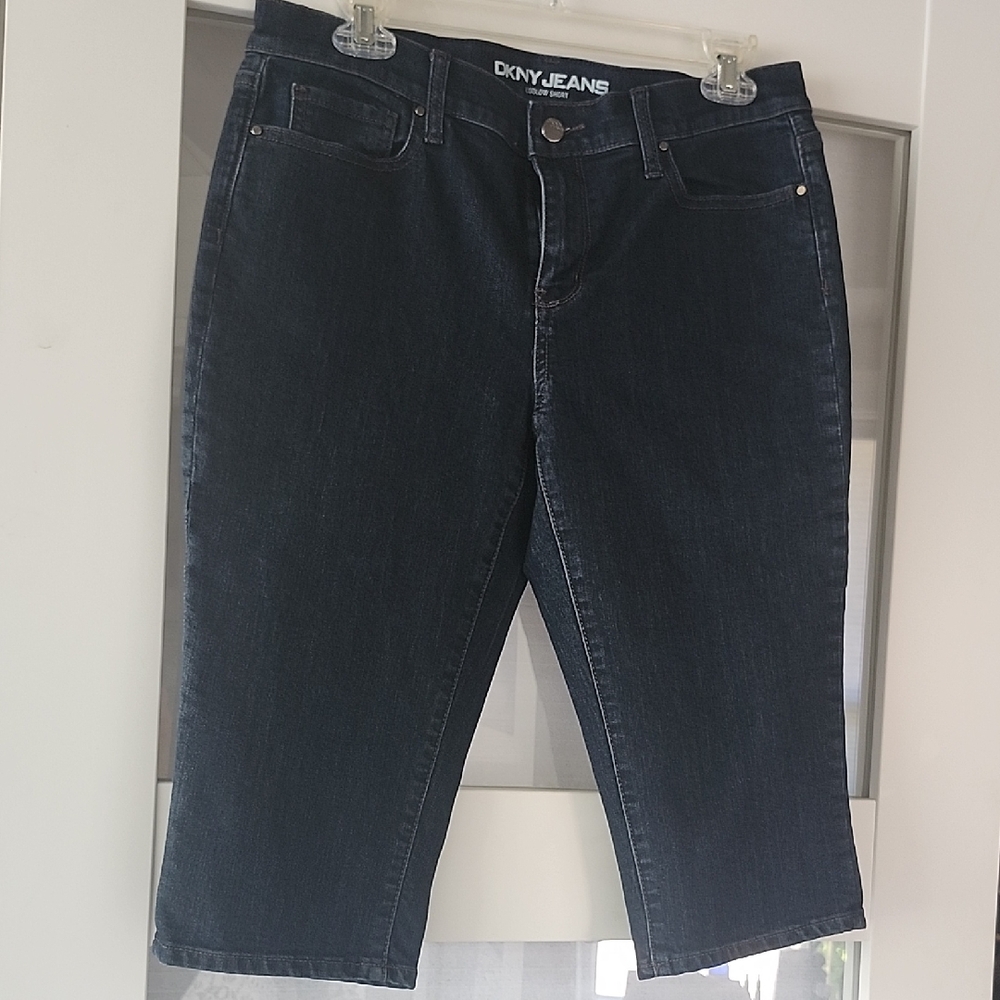 DKNY Ankle Cropped Jeans